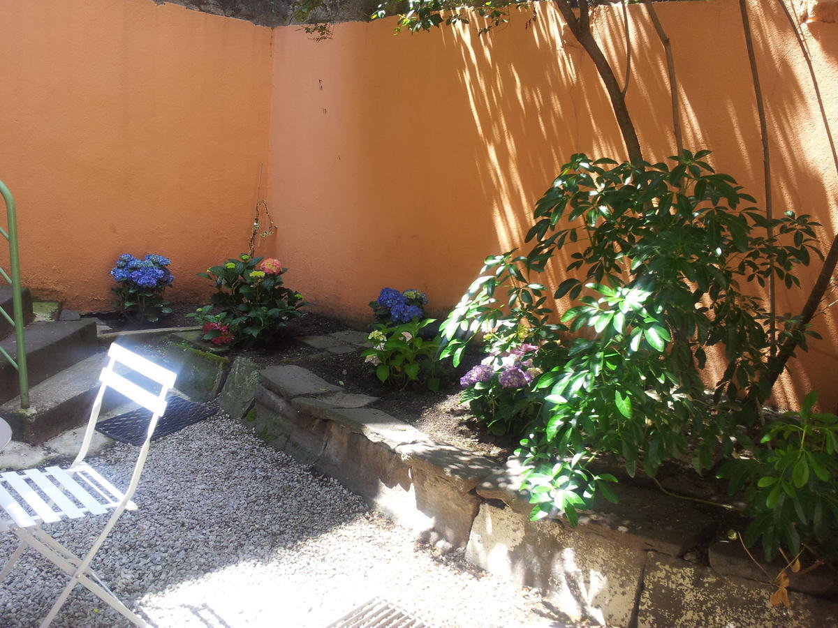 Chambres D'Hotes Le Petit Siam : Le Calme En Centre Ville クレルモン・フェラン 部屋 写真